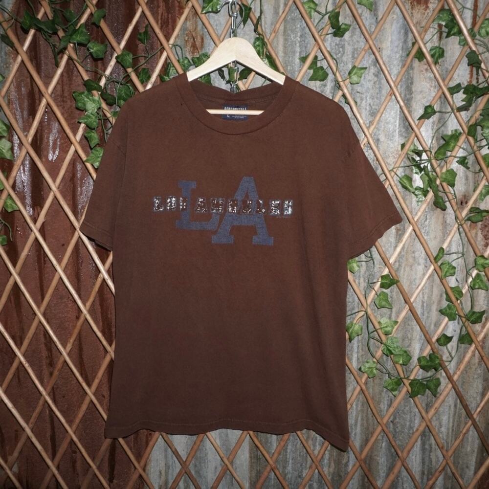 Aeropostale Chocolate LA Graphic Tee‎